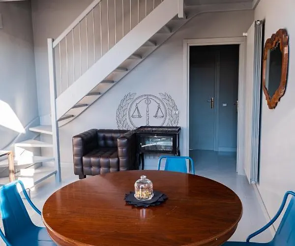 Officina Suites - Apartment , Navigli, Bocconi, Movida, Porta Ticinese